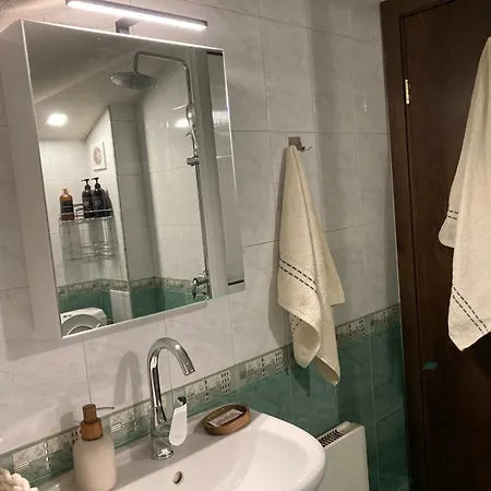 아파트 студио за гости петрови *